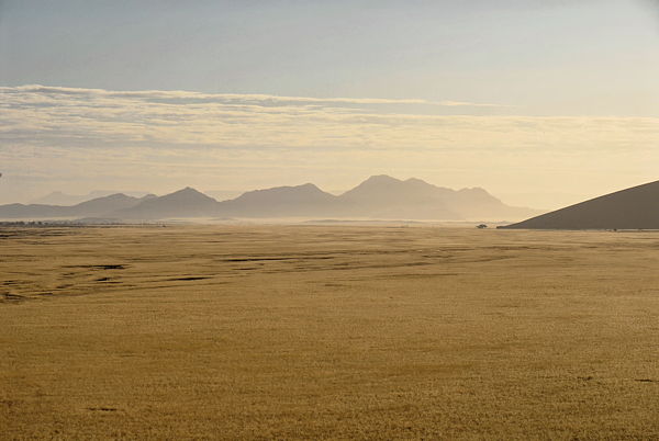 061122-065602-Namibia_Web_x600